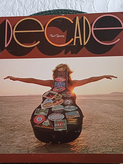 NEIL YOUNG "DECADE" albumi