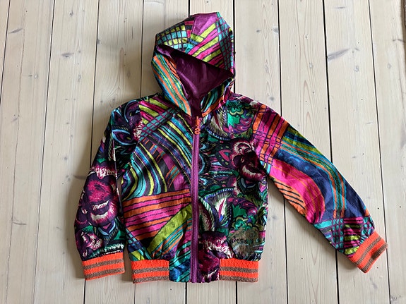 Desigual kevättakki, koko 116