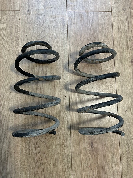 BMW E61 Xdrive etujouset