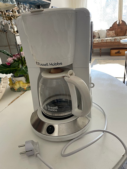 Russell Hobbs kahvinkeitin.