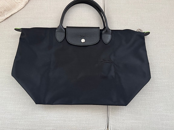 Uudenver. Longchamp Le Pliage Green M, koko musta
