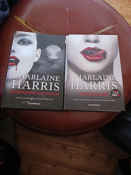 Charlaine Harris Vampyyripäiväkirjat