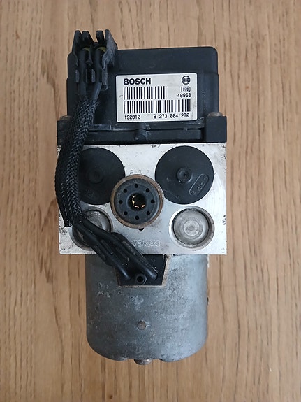 Peugeot 406 ABS Pumppu