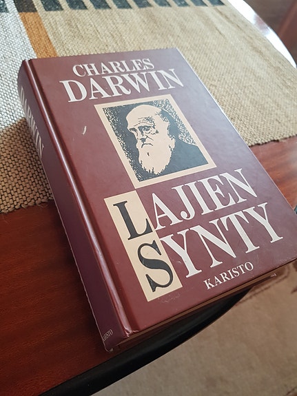 Lajien synty. Charles Darwin
