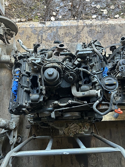 Audi 2.7tdi moottori