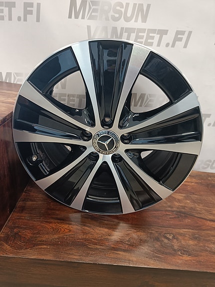 Mercedes-Benz W213 vanteet 2kpl Hybrid Takavanteet 18"