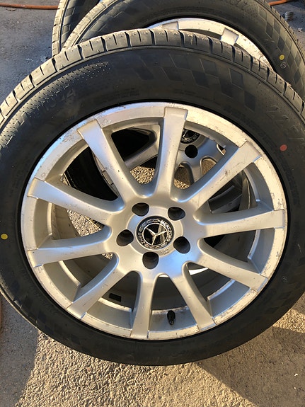 MB Vito alut  5x112 kesä 225/55-17 uudet h.600e