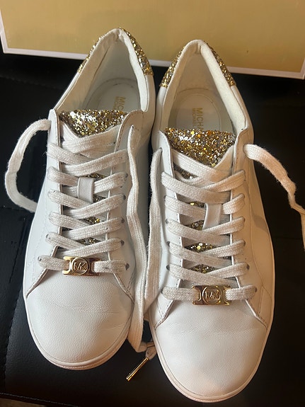 Michael Kors tennarit