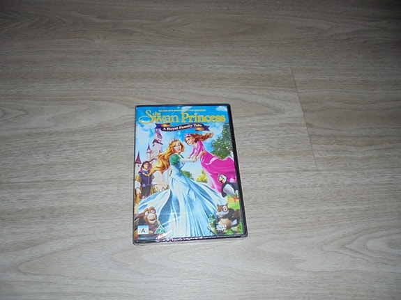 the Swan princess a Royal family tale dvd