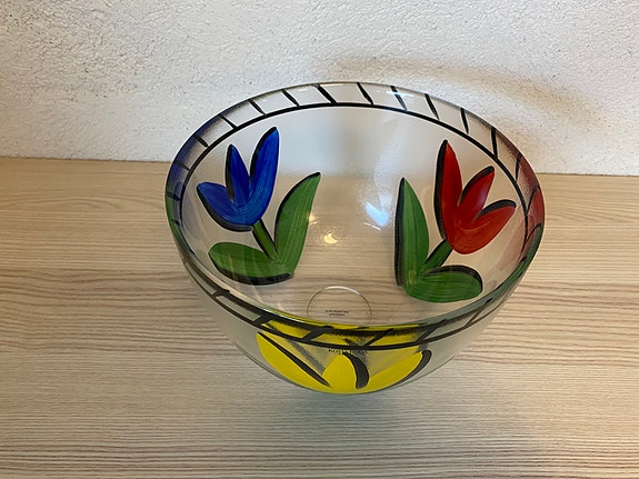 Kosta Boda, Kulho, lasi, "Tulip", signeerattu, Ulrica Hydman-Vallien.
