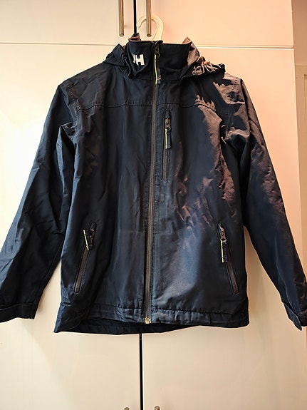 Helly Hansen takki 152cm