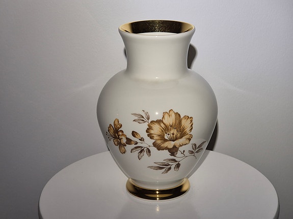 Arabia Myrna -maljakko, 20 cm (iso malli)