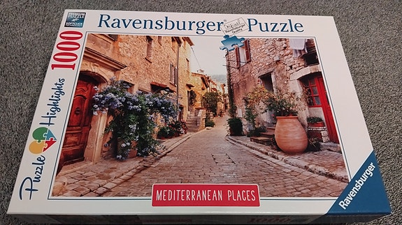 Ravensburger- palapeli 1000 palaa
