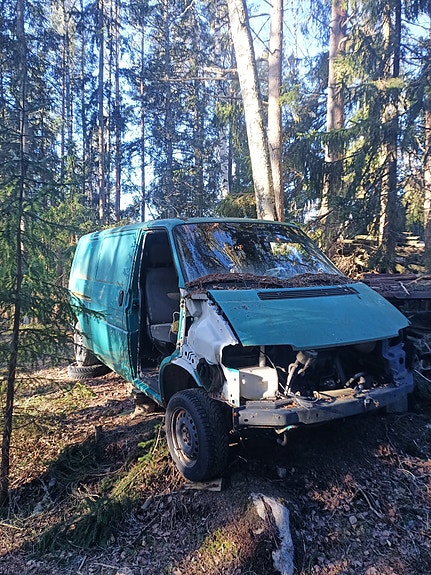 Volkswagen transporter osina.
