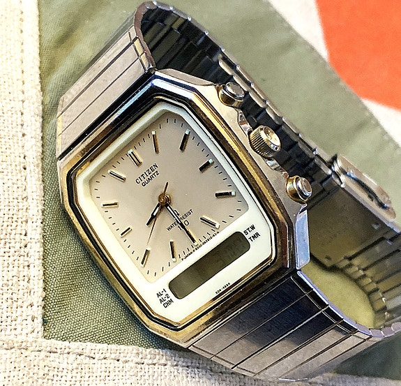CITIZEN Ana Digi miesten rannekello Vintage