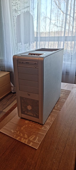 Product image 2 of 9