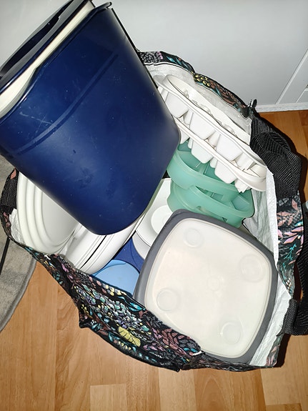 Tupperware astioita kasa