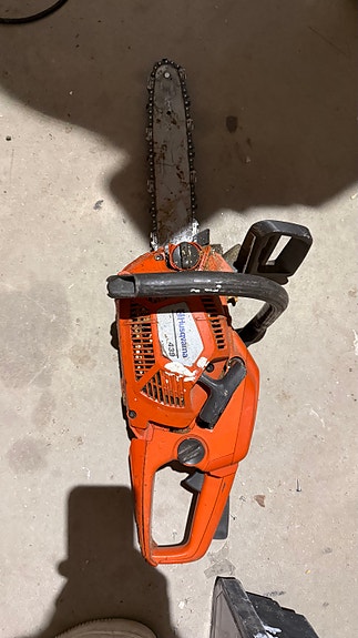 Husqvarna moottorisaha