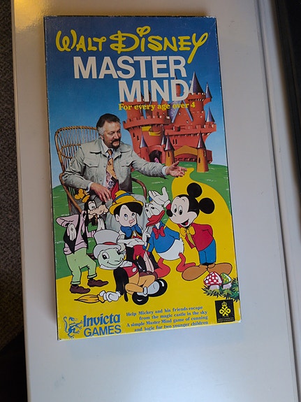 Vintage Master Mind lautapeli Disney-hahmoilla