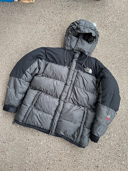 The North Face Summit Series 700 untuvatakki
