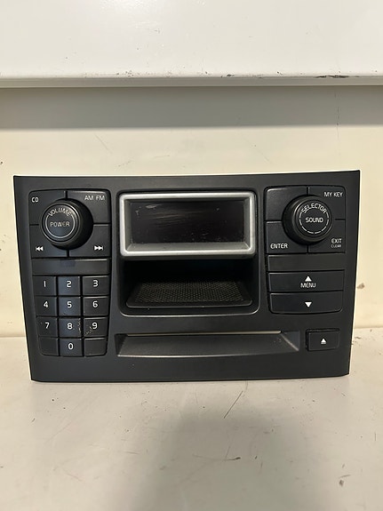 Volvo XC90 radio