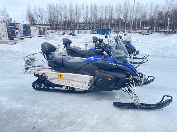 Yamaha Venture MP 500 3 kpl yhteensä