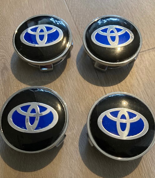 Keskimerkit Toyotan vanteisiin 62mm