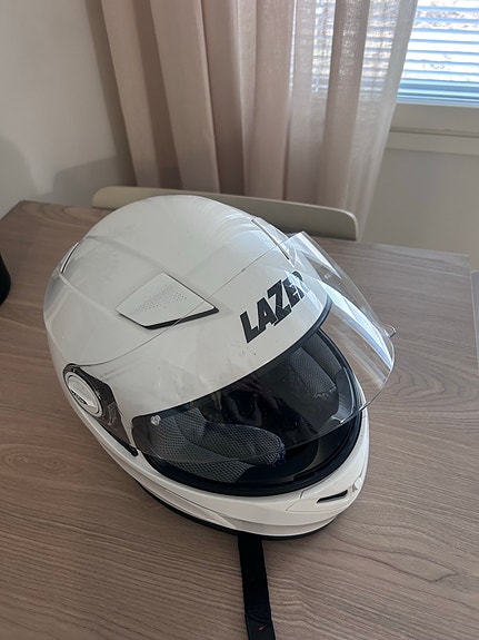 Lazer Bayamo Z-Line moottoripyöräkypärä valkoinen