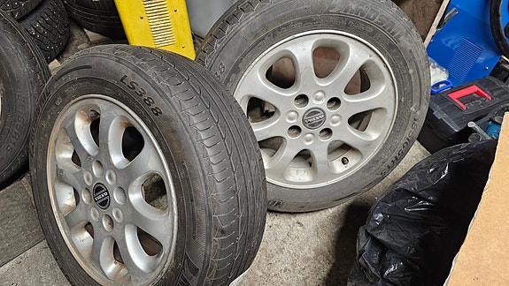 Volvo v40 s40 kesärenkaat