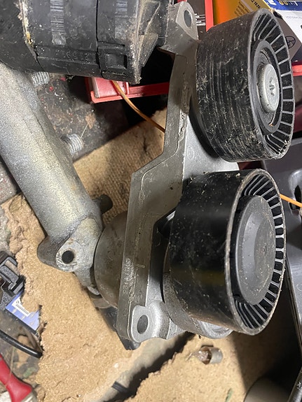 Volvo D5 V70 V60 V50 XC70 XC90 kiristin uusi ym