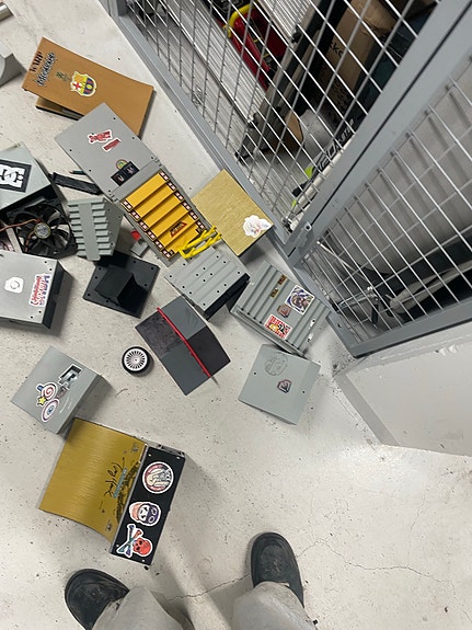 Product image 2 of 6