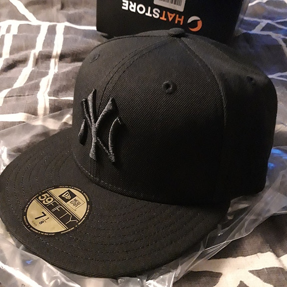 New era-lippis, UUSI!