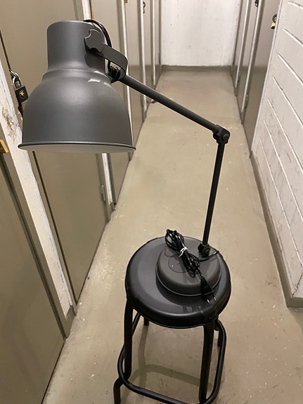 IKEA HEKTAR - wireless charging + USB A (2 extra lightbulbs); PICKUP only