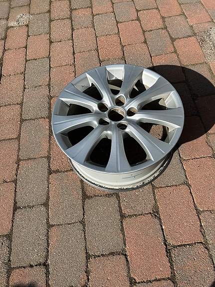 R17 alumiinivanne