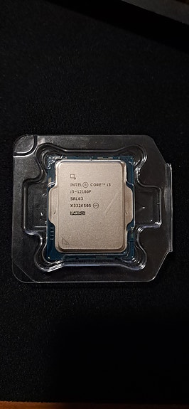 Intel core I3-12100f