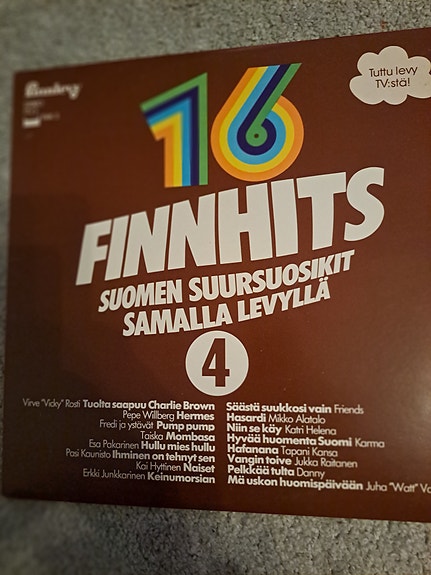 Finnhits 16 suomen suursuosikit samalla levyllä LP-levyt 4, 6 ja 9