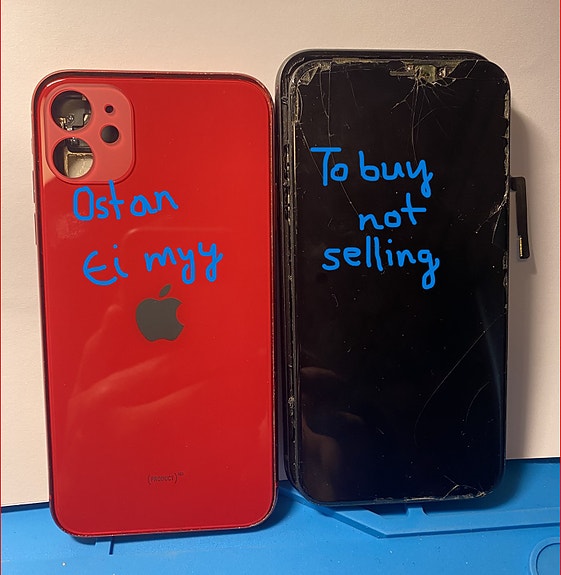 Rikkinäinen/Viallinen iPhone 11 - 16