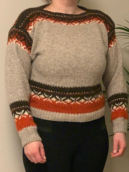 Käsinneulottu villapaita S