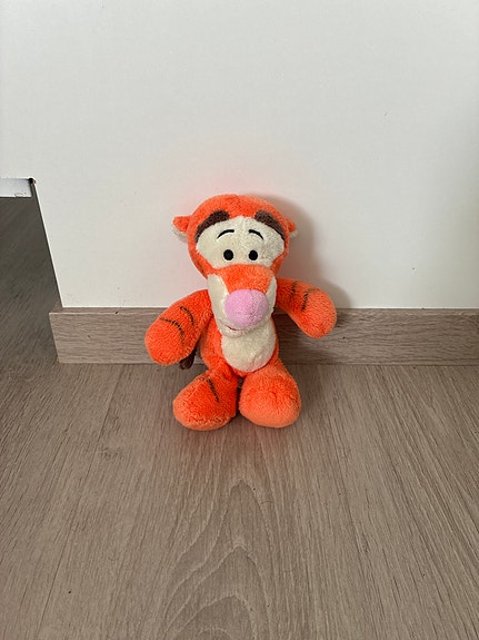 Disney Nalle Puh Tiikeri / Tikru pehmolelu / pehmo / lelu