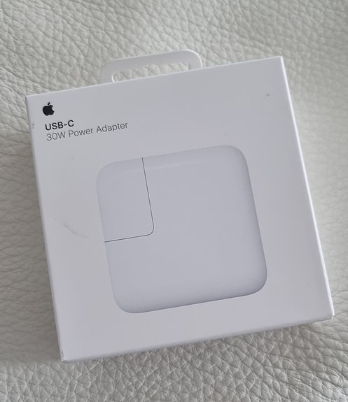 Apple USB-C 30w laturi