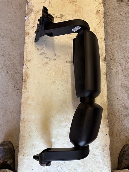 Iveco kuorma-auton sivupeili