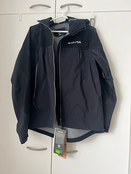 Product image 1 of 7