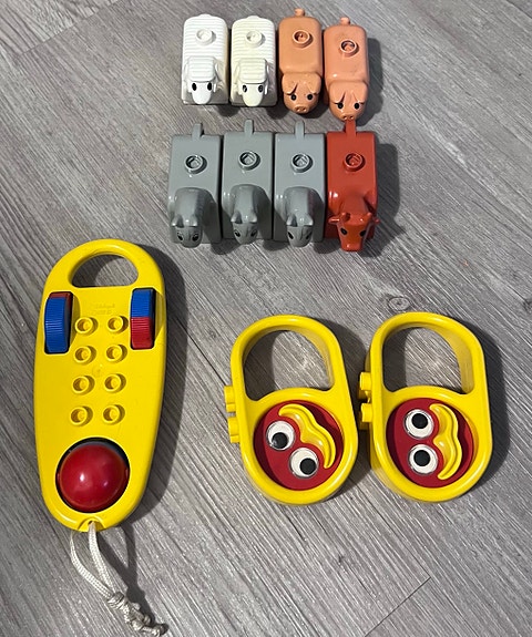 Lego Duplo eläimiä ja helistimiä