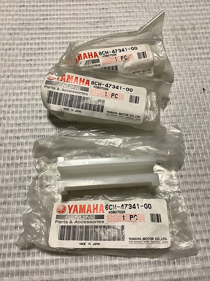 8CM-47341-00 Välikappale YAMAHA MM600,PZ500,SRX 700,VX500/600,ym.