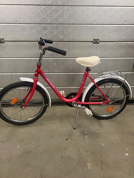 Lasten punainen retropolkupyörä 14" renkailla