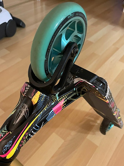 Product image 2 of 7