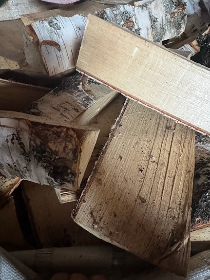 Kuivaa polttopuuta toimitettuna jurva