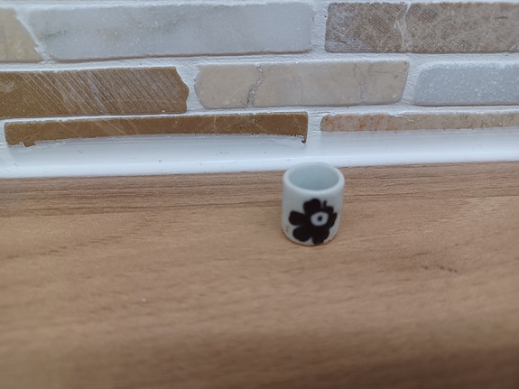 Nukkekotiin kippo, hinta 0,25€
