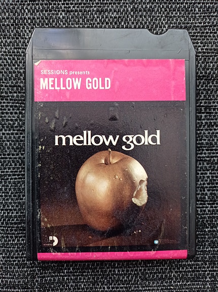 V/A Mellow Gold 8-raita kasetti