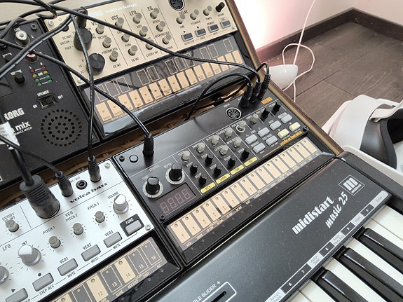 Product image 4 of 6